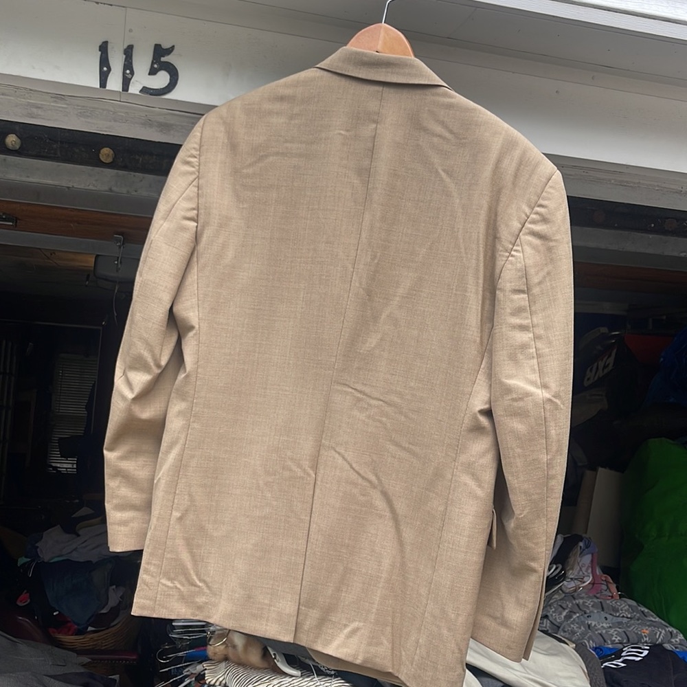 jacket - Picture 3 of 3